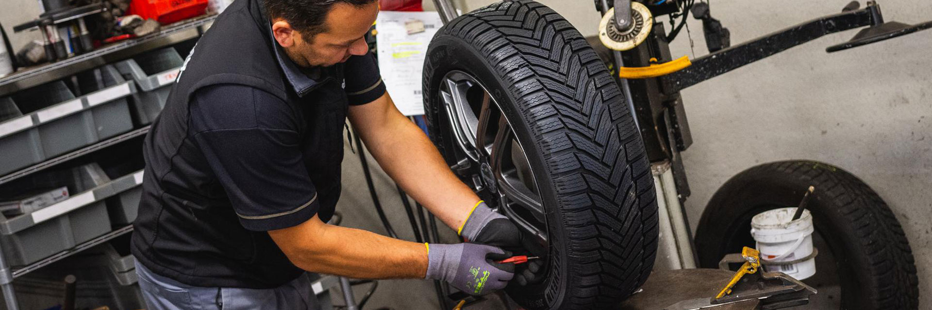 Das Team von D&W Tyres